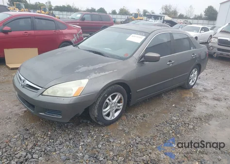2006 Honda Accord 2.4 Ex из США, поврежденный, VIN 1HGCM56816A031189